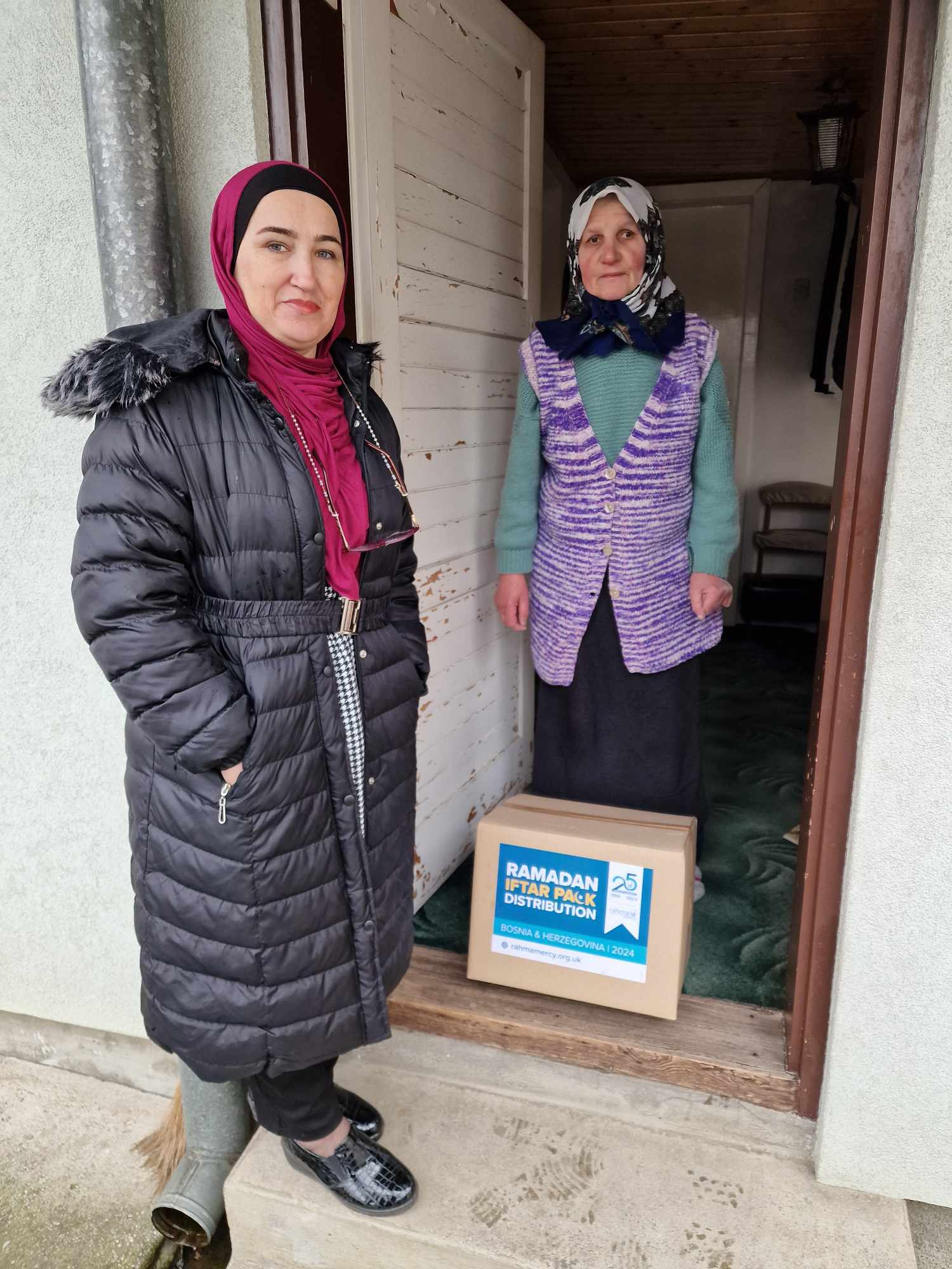 Rahma Mercy food pack distribution in Bosnia, photo 4