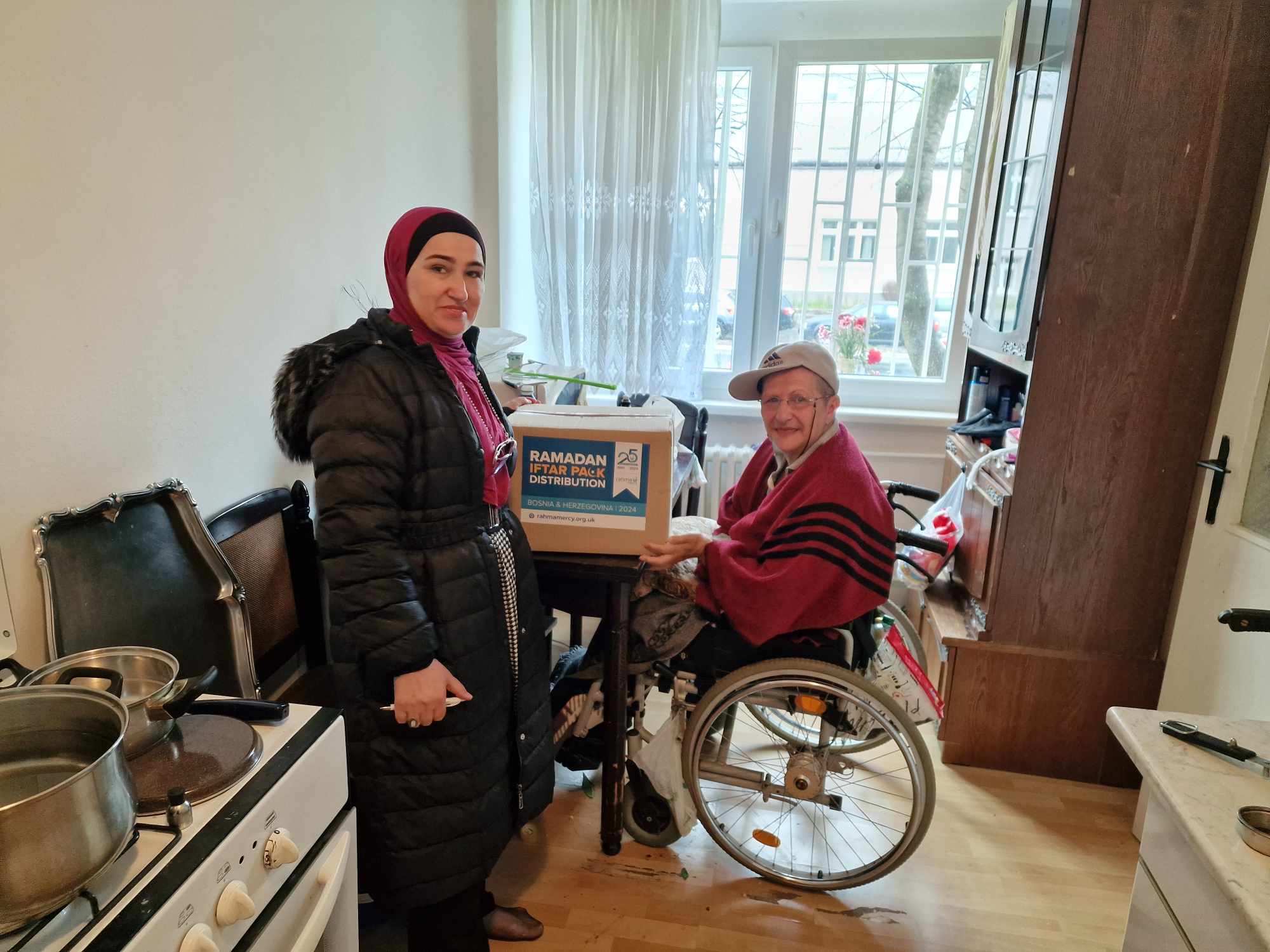 Rahma Mercy food pack distribution in Bosnia, photo 5