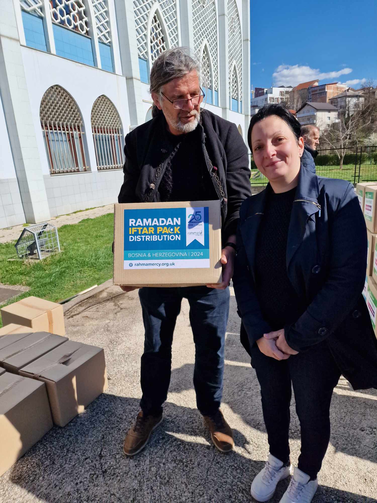 Rahma Mercy food pack distribution in Bosnia, photo 16